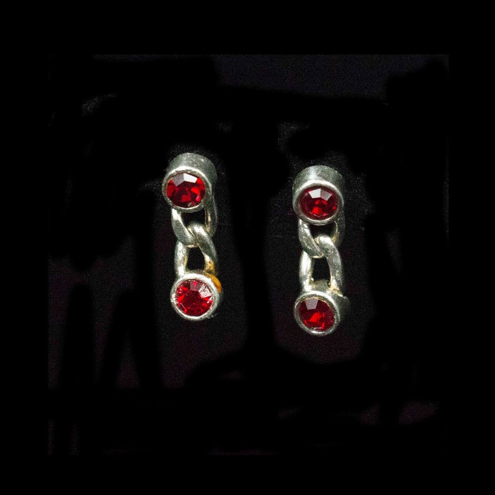RED RHINESTONE DROP POST EARRINGS - JETSCR1 - Picture 1 of 4